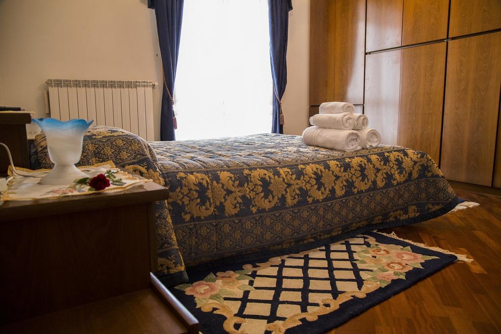 B&B Nuovo Paradiso ペーシャ 部屋 写真